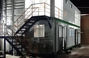 Venta de contenedores marítimos adaptados para oficinas modulares en Perú