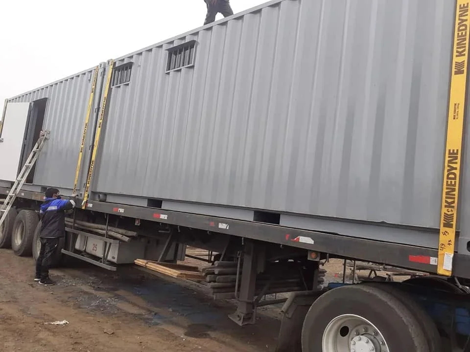 Venta de contenedores modulares adaptados para oficinas, viviendas y proyectos en Perú