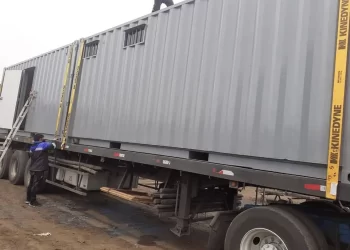 Venta de contenedores modulares adaptados para oficinas, viviendas y proyectos en Perú